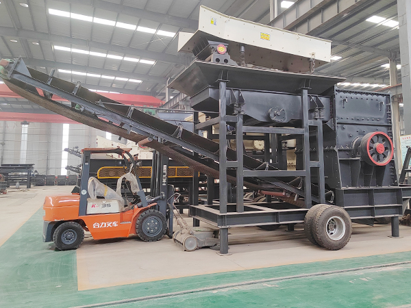 流动石头破碎机-移动式破碎站价格及设备特点